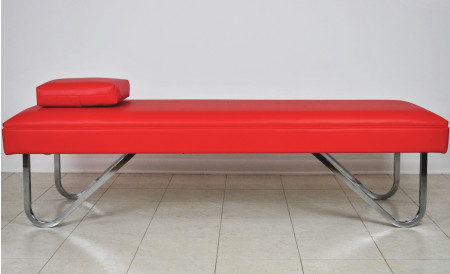 Economy Recovery Couch with Steel Legs