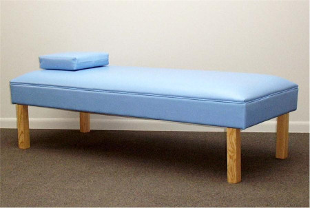 Bradley Recovery Couch with Hardwood Legs